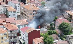 Balat'ta bir otomobil tamirhanesinde yangın
