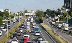 9 günlük tatilin ardından İstanbul trafiği kilitlendi