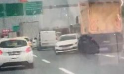 Kuzey Marmara Otoyolu’nda tır otomobili metrelerce sürükledi