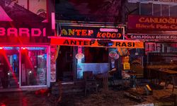 Restoranın bacasında çıkan yangın 5 katlı binaya sıçradı