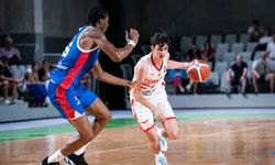 Ömer Kutluay: "Basketbola olan sevgim sayesinde yorulmuyorum"