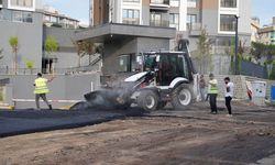 Kartal'da yollar yenileniyor: Hedef 17 bin ton asfalt