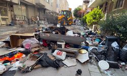 Kira krizi sokağa taştı: Evdeki eşyalar dışarı atıldı