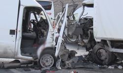 Esenler'de beş aracın karıştığı zincirleme kaza
