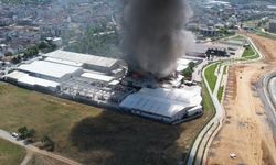 Arnavutköy’de fabrika yangını