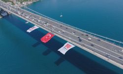 15 Temmuz'un sembolü Kırmızı Beyaz