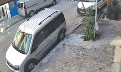 Çocukların yaktığı lastik yangına neden oldu