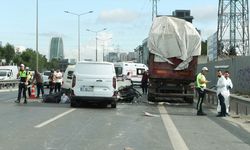 İstanbul'da korkunç kaza: Hafriyat kamyonuna çarpan sürücü öldü