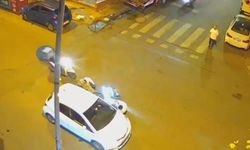Bahçelievler'de korkutan kaza: Motosiklet sürücüsü son anda kurtuldu