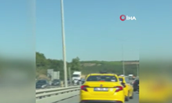 İstanbul Havalimanı yolunda hafriyat kamyonu devrildi