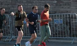 Fransa Cumhurbaşkanı Macron, Seğmenler Parkı'nda koştu