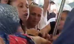 Eminönü'nde tramvayda yer tartışması kavgaya dönüştü