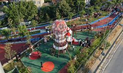 Gaziosmanpaşa'da Dünya Kupası temalı park törenle açıldı