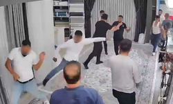 Esenyurt'ta iş yerini savaş alanına çevirdiler! O anlar kamerada