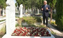 Bakan Ersoy’dan Fatih Külliyesi Haziresi’ne ziyaret