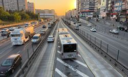 Şirinevler’de metrobüsün çarptığı kadın yaralandı