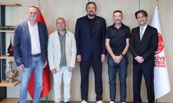 Koray GYO'dan TBF Başkanı Hidayet Türkoğlu'na ziyaret
