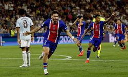 Paris Saint-Germain, üst üste ikinci kez UEFA Süper Kupa'nın sahibi