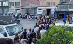 Yenikapı'da konser öncesi kilometrelerce insan ve araç kuyruğu oluştu