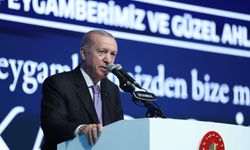 "Müslümanlar olarak başkalarına umut bağlamakla hiçbir yere varamayız"