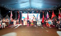 Kartal’da 5. Uluslararası Halk Oyunları Festivali coşkuyla başladı