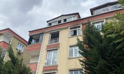 Sultangazi'de korkutan yangın: Alevler tüm evi sardı