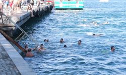 Bebek Sahili’nde sıcak hava yoğunluğu: Kimi denize girdi kimi balık tuttu