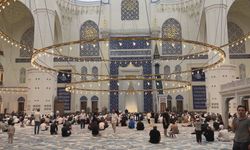 Mevlit Kandili Çamlıca Camisi'nde idrak edildi