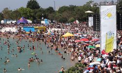 Caddebostan Sahili’nde uçuş şöleni