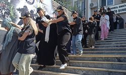 Turistlere yankesicilik yapan 26 şüpheli adliyeye sevk edildi
