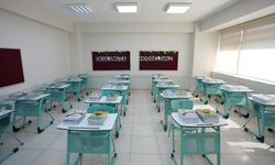 Ders kitapları sıralardaki yerini almaya başladı