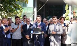 AK Parti’den Üsküdar Belediyesi’ne "hizmetsizlik" protestosu