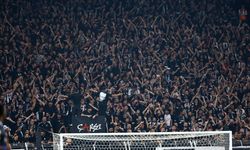 Dolmabahçe’de tribünler doldu