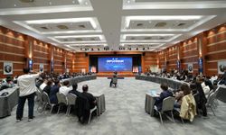 Bilal Erdoğan: İslam dünyasının birlikte güçlü olmasına öncülük edebiliriz