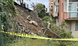Beşiktaş’ta korkutan olay: İstinat duvarı büyük gürültüyle çöktü