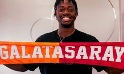 Galatasaray'ın yeni transferi El-Chadaille Bitshiabu, İstanbul'a geldi