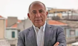 Gürsel Tekin’in CHP İstanbul İl Başkanlığı görevi sona erdi