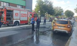 Avcılar’da park halindeki araç alev alev yandı