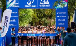 Büyükada Yarı Maratonu’nda katılımcı rekoru kırıldı