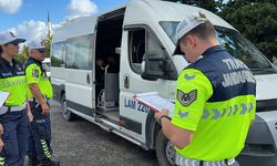 Jandarmadan okul servislerine yakın takip: Lastik ve tabelalar bile kontrol edildi