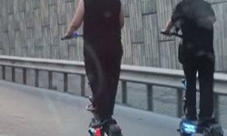 TEM Otoyolu'nda tehlikeli scooter yolculuğu kamerada