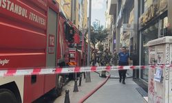 Şişli'de yangın paniği: Pencereden atlayan kişi yaralandı