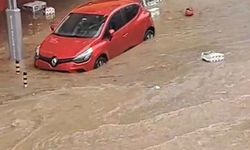 Şile’de sağanak hayatı felç etti: Yollar göle döndü