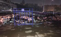 Ayazağa'da enkaz kaldırma çalışmaları sürüyor