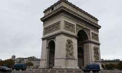 Paris'te kısmi sokağa çıkma yasağı uygulanacak