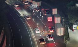 Küçükçekmece'de asayiş denetimi; firari 2 şüpheli yakalandı