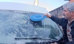Termometreler eksi 6'yı gördü, araçlar buz kesti