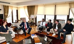 Mansur Yavaş, Vahap Seçer'in ailesini ziyaret etti