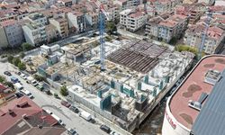 Naim Süleymanoğlu Gençlik Spor ve Yaşam Merkezi hızla yükseliyor