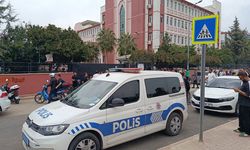Ortaokulda bıçaklı saldırı: Arkadaşını yaraladı